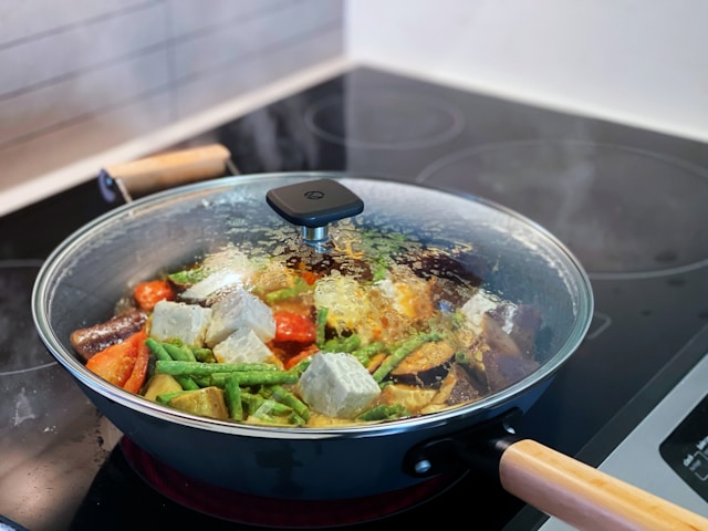 Pourquoi Choisir le Wok pour des Repas Équilibrés et Variés ?